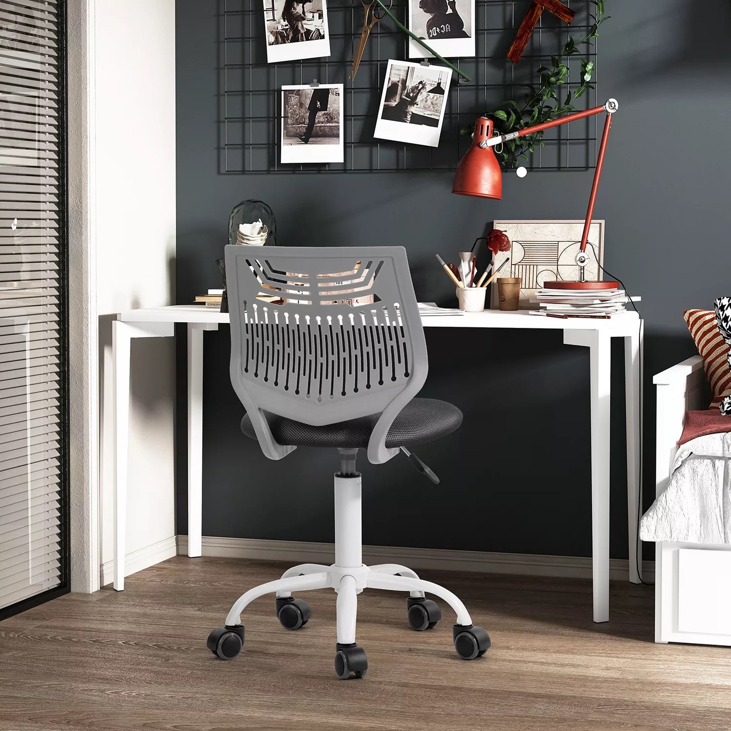 Silla Favors